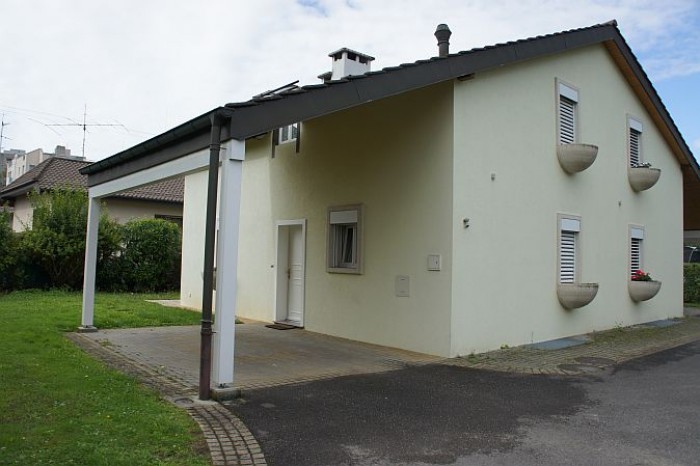 Semi-detached house to rent in Grand-Lancy Geneva