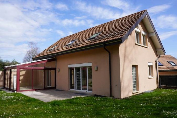 Einfamilienhaus zu vermieten in Versoix Genf